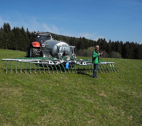 Podcast on the topic of manure spreading at the HBLFA Raumberg-Gumpenstein